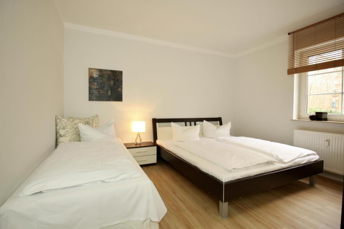 Ferienhaus Am Yachthafen, Moewe Apartment Rostock Ngoại thất bức ảnh
