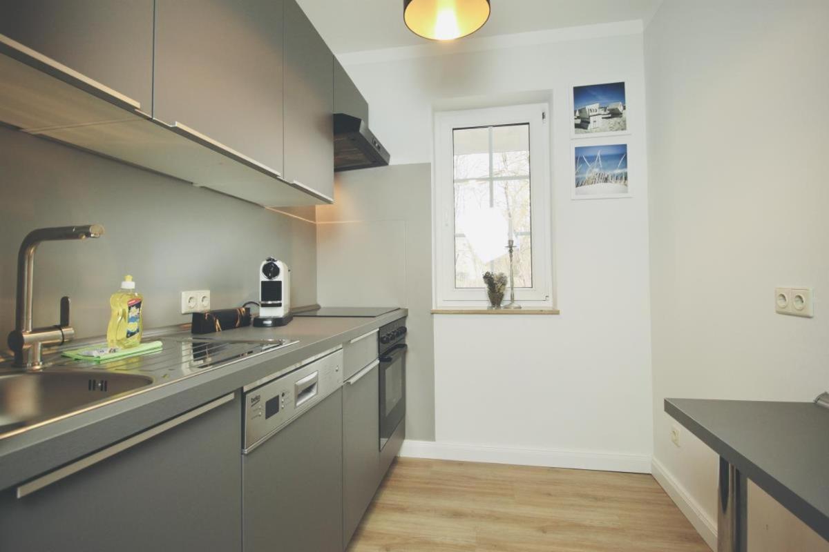 Ferienhaus Am Yachthafen, Moewe Apartment Rostock Ngoại thất bức ảnh